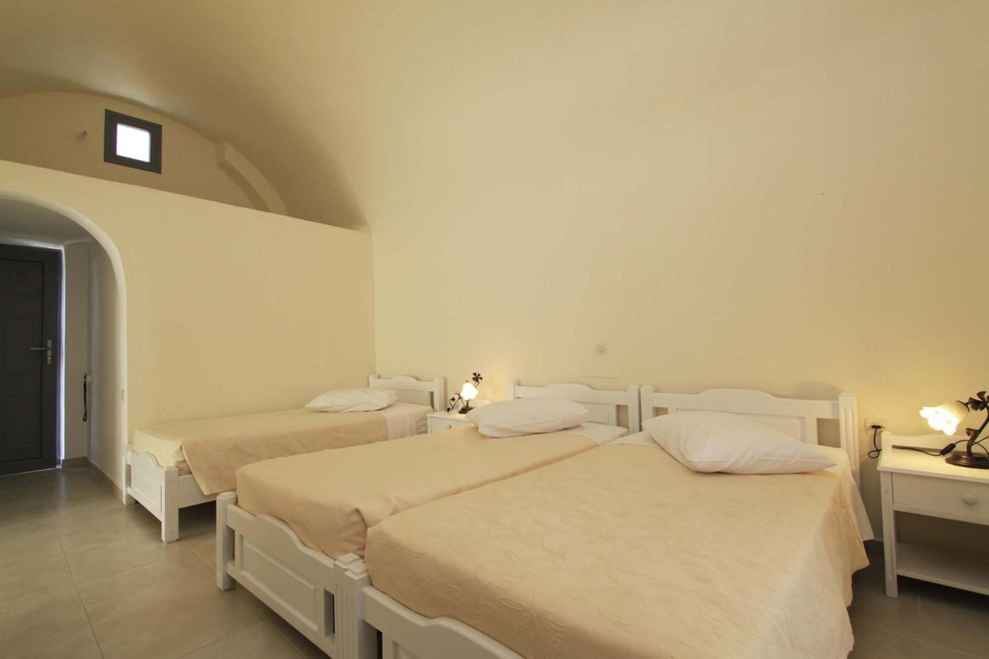Ersi Villas Fira  Chambre photo