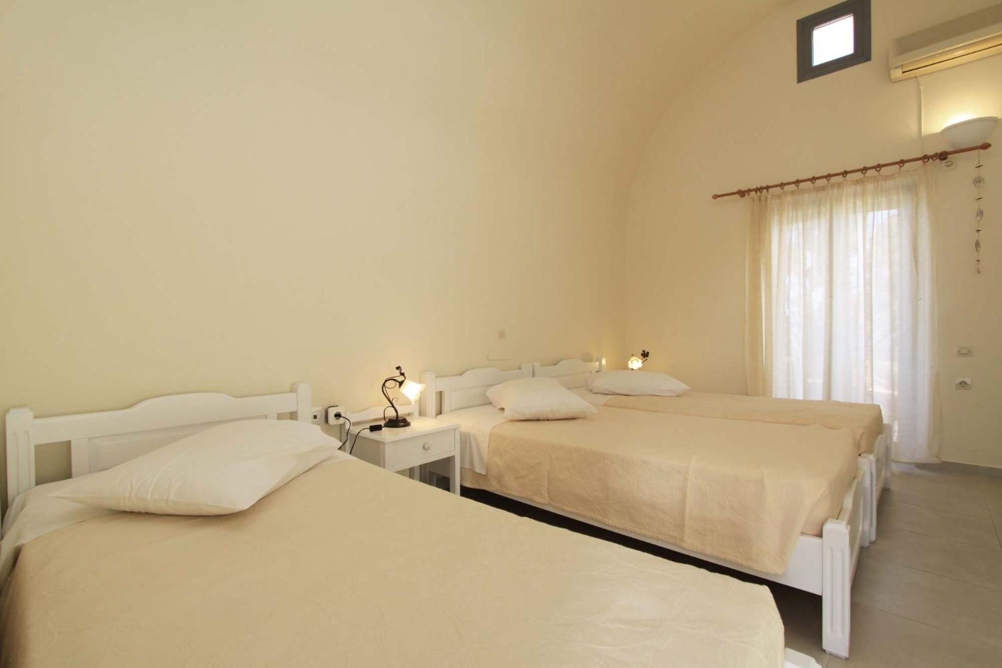 Ersi Villas Fira  Chambre photo